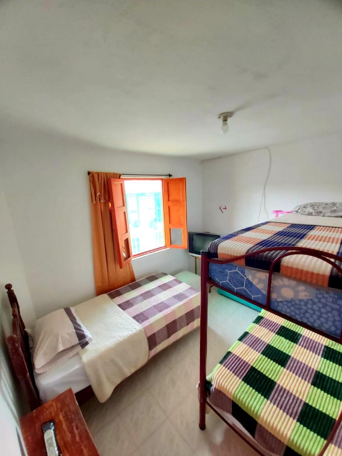 Casa De La Abuela Hostel คาร์ดิน ภายนอก รูปภาพ